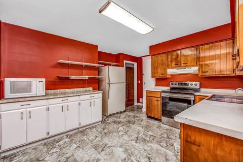 2050 Adams Rd, Cincinnati, OH 45231 photo 13