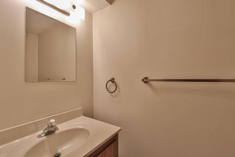 511 Halifax Cir, Cincinnati, OH 45244 photo 21