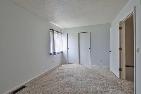 511 Halifax Cir, Cincinnati, OH 45244 photo 13