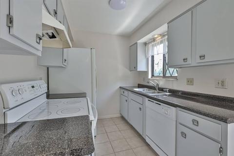 511 Halifax Cir, Cincinnati, OH 45244 photo 12