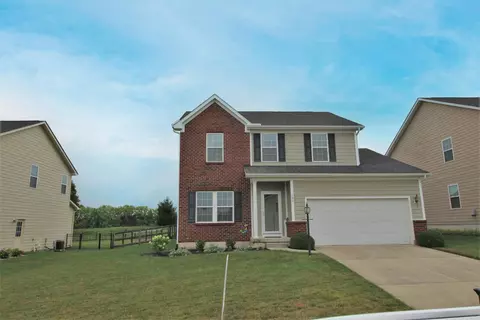 102 Koehler Dr, Monroe, OH 45050 photo 1