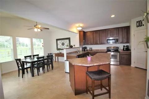 102 Koehler Dr, Monroe, OH 45050 photo 4