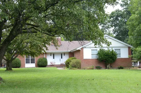 2860 Ebenezer Rd, Cincinnati, OH 45233 photo 1