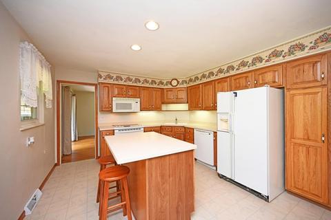 9400 Daly Rd, Cincinnati, OH 45231 photo 12