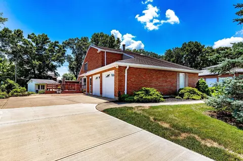 617 Shultz Dr, Hamilton, OH 45013 photo 3