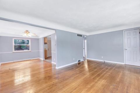 6066 Capri Dr, Cincinnati, OH 45224 photo 4