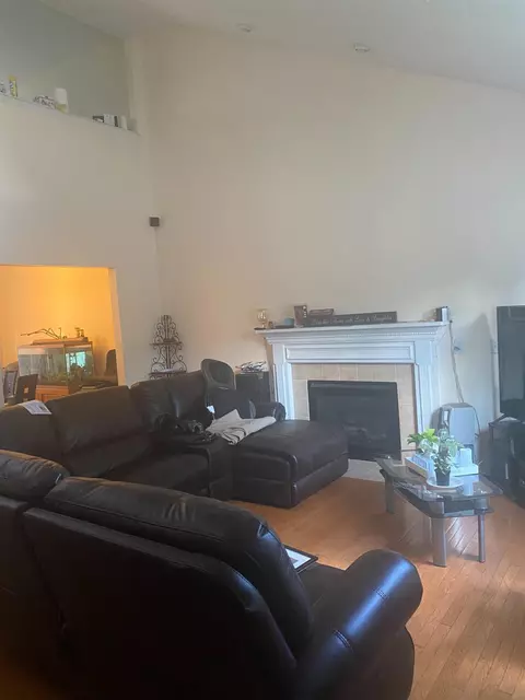 2484 Oaktree Pl, Cincinnati, OH 45238 photo 2