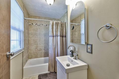 3820 Quadrant Dr, North Bend, OH 45052 photo 13