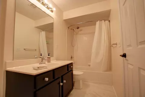 2492 Walnutview Ct, Cincinnati, OH 45230 photo 13