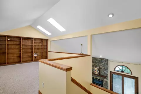 9849 Chimney Sweep Ln, Blue Ash, OH 45241 photo 21