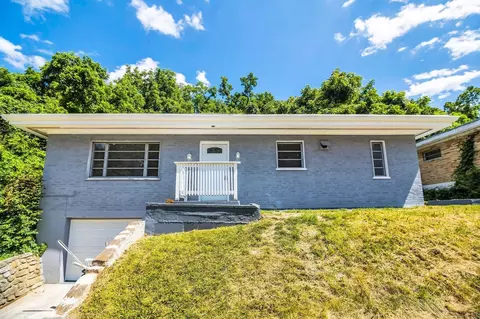 1920 Grand Ave, Cincinnati, OH 45214 photo 1