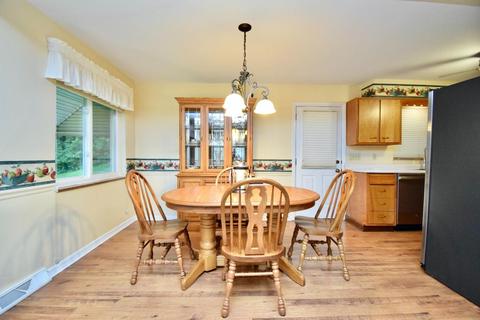 230 Howell St, Cleves, OH 45002 photo 5