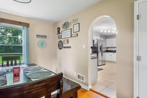 154 Britton Ln, Monroe, OH 45050 photo 9