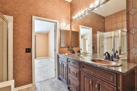 953 Crossing Pointe, Cincinnati, OH 45231 photo 14