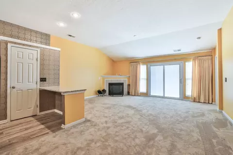 953 Crossing Pointe, Cincinnati, OH 45231 photo 3