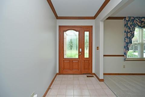 3800 Arbor Ln, Cincinnati, OH 45255 photo 4