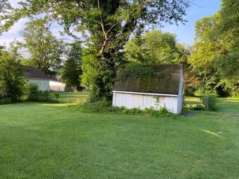 445 Spring St, Williamsburg, OH 45176 photo 2