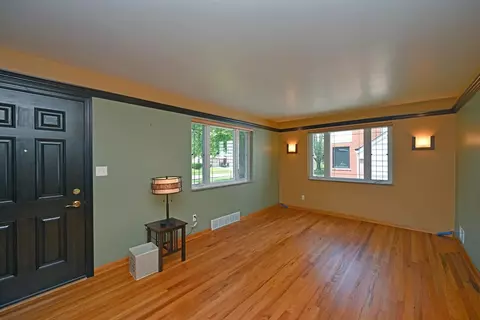 7720 Thomas Dr, Cincinnati, OH 45243 photo 4