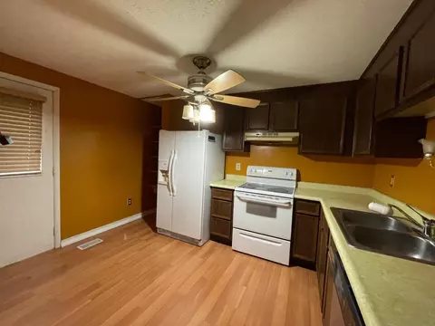 4577 Treeview Ct, Batavia, OH 45103 photo 11