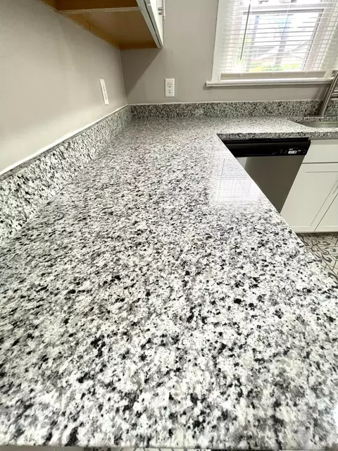 1940 Hewitt Ave, Cincinnati, OH 45207 photo 7