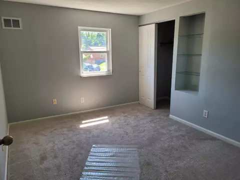 9355 Montoro Dr, Cincinnati, OH 45231 photo 13