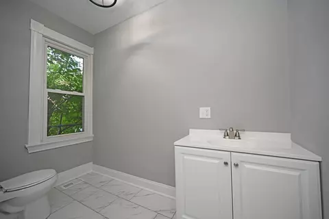 5912 Bramble Ave, Cincinnati, OH 45227 photo 13
