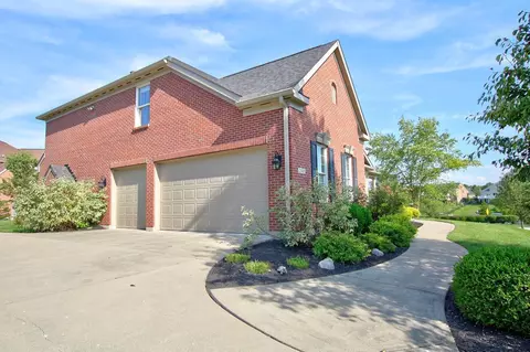 2345 Pointe Pl, Cincinnati, OH 45244 photo 38
