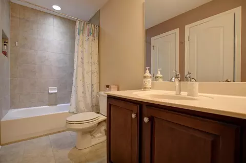 2345 Pointe Pl, Cincinnati, OH 45244 photo 25