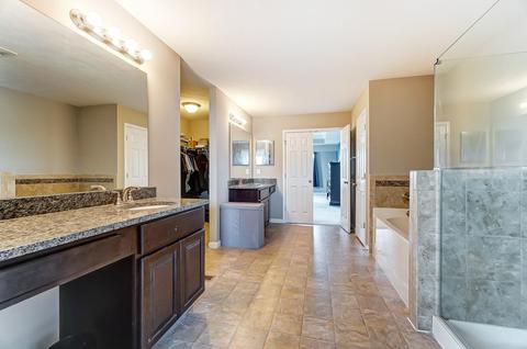 819 Hocking Meadow Cir, Monroe, OH 45050 photo 18