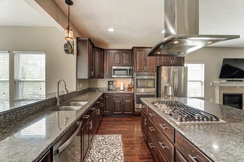 819 Hocking Meadow Cir, Monroe, OH 45050 photo 8