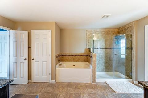 819 Hocking Meadow Cir, Monroe, OH 45050 photo 19
