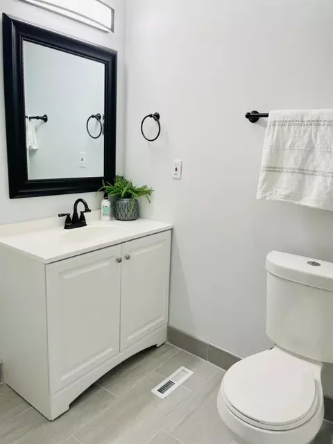 5462 Ehrling Rd, Cincinnati, OH 45227 photo 9