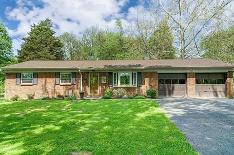 4237 Summit Rd, Batavia, OH 45103 photo 1
