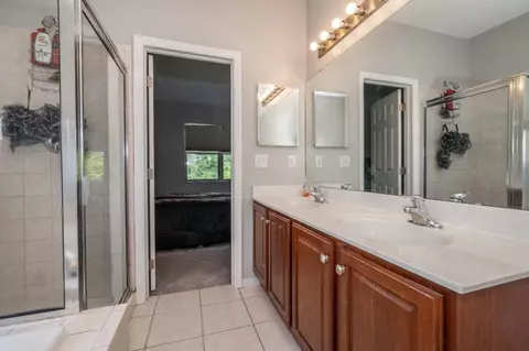 2424 Oaktree Pl, Cincinnati, OH 45238 photo 23