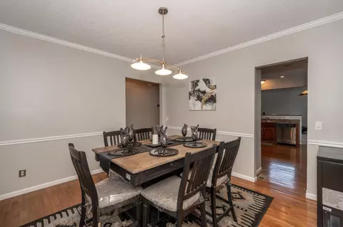 2424 Oaktree Pl, Cincinnati, OH 45238 photo 5