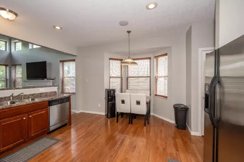 2424 Oaktree Pl, Cincinnati, OH 45238 photo 7