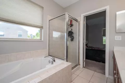 2424 Oaktree Pl, Cincinnati, OH 45238 photo 24