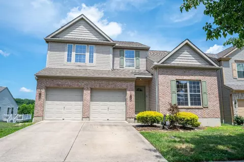 2424 Oaktree Pl, Cincinnati, OH 45238 photo 2