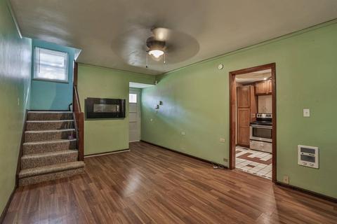 13 Chalmers Ct, Greenhills, OH 45218 photo 6