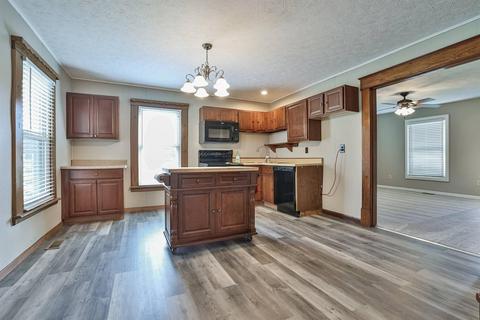 509 Spring St, Williamsburg, OH 45176 photo 6