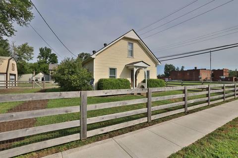 509 Spring St, Williamsburg, OH 45176 photo 2