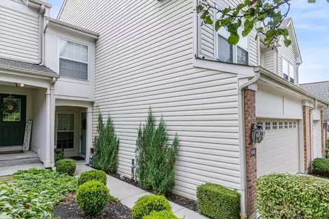 5745 Summit View Ct, Cincinnati, OH 45247 photo 2