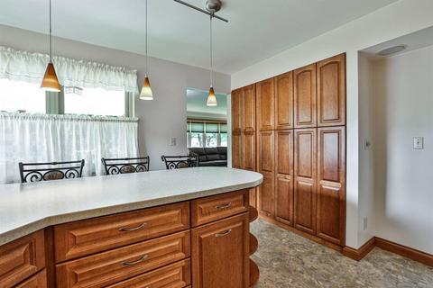 3304 Plateau Pl, Evendale, OH 45241 photo 9