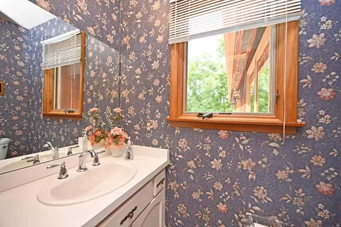 583 Rollingrock Ln, Cincinnati, OH 45255 photo 14