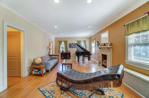 443 Warren Ave, Cincinnati, OH 45220 photo 7