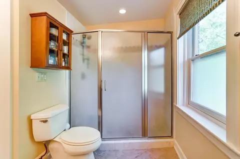 443 Warren Ave, Cincinnati, OH 45220 photo 24