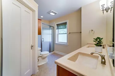 443 Warren Ave, Cincinnati, OH 45220 photo 22