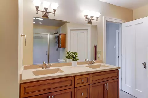 443 Warren Ave, Cincinnati, OH 45220 photo 23