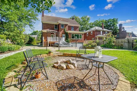 443 Warren Ave, Cincinnati, OH 45220 photo 36
