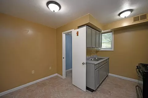 4160 Eastern Ave, Cincinnati, OH 45226 photo 11